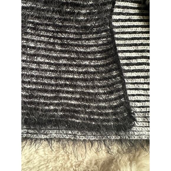 Simply Noelle Fuzzy Moto Cardigan Sweater Size S/M 8-10 - Picture 9 of 9